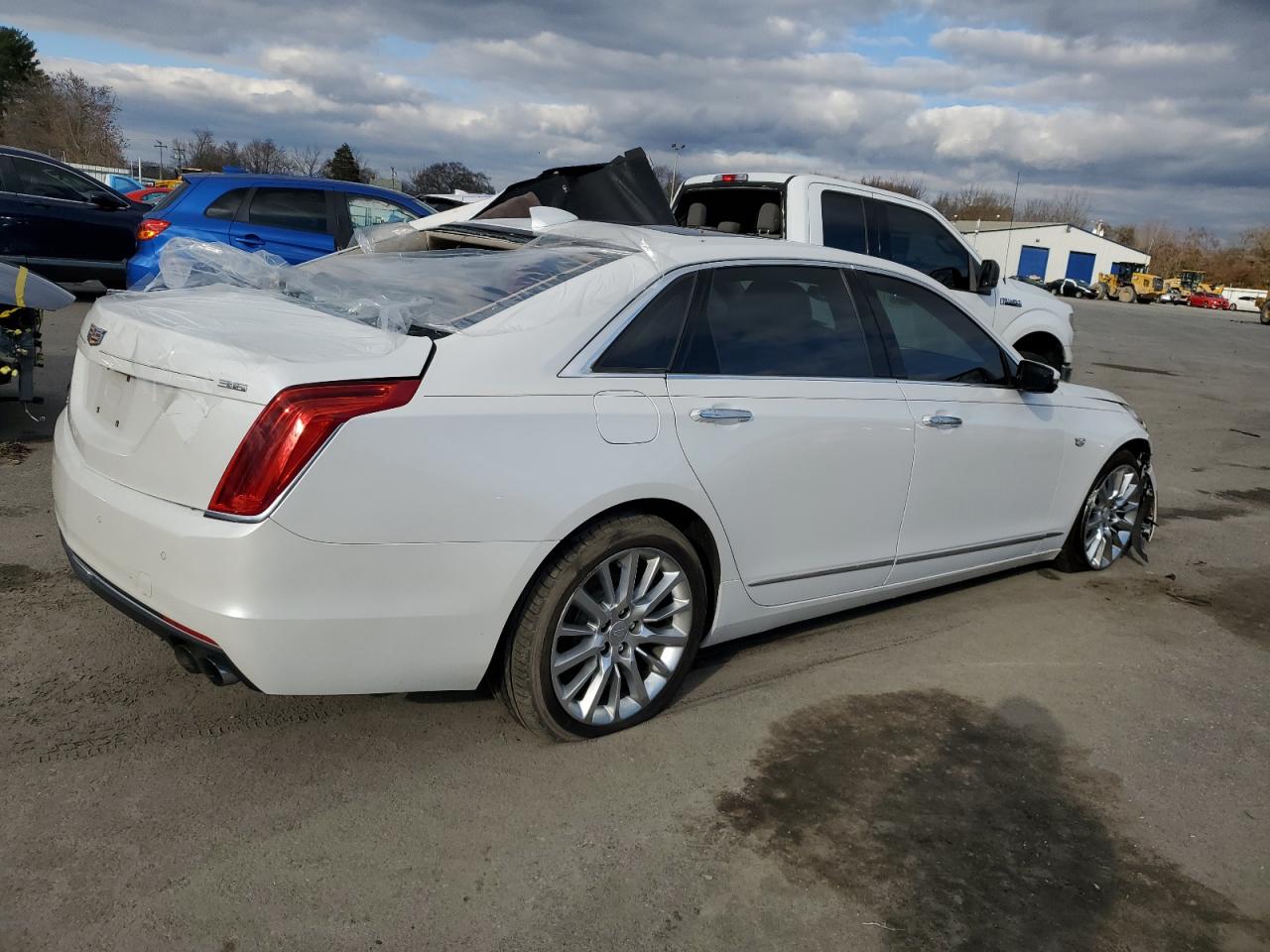 Image 3 of 2016 CADILLAC CT6  2016 with VIN 1G6KB5RS5GU167951