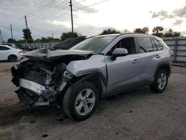 2021 TOYOTA RAV4 XLE 2021 image