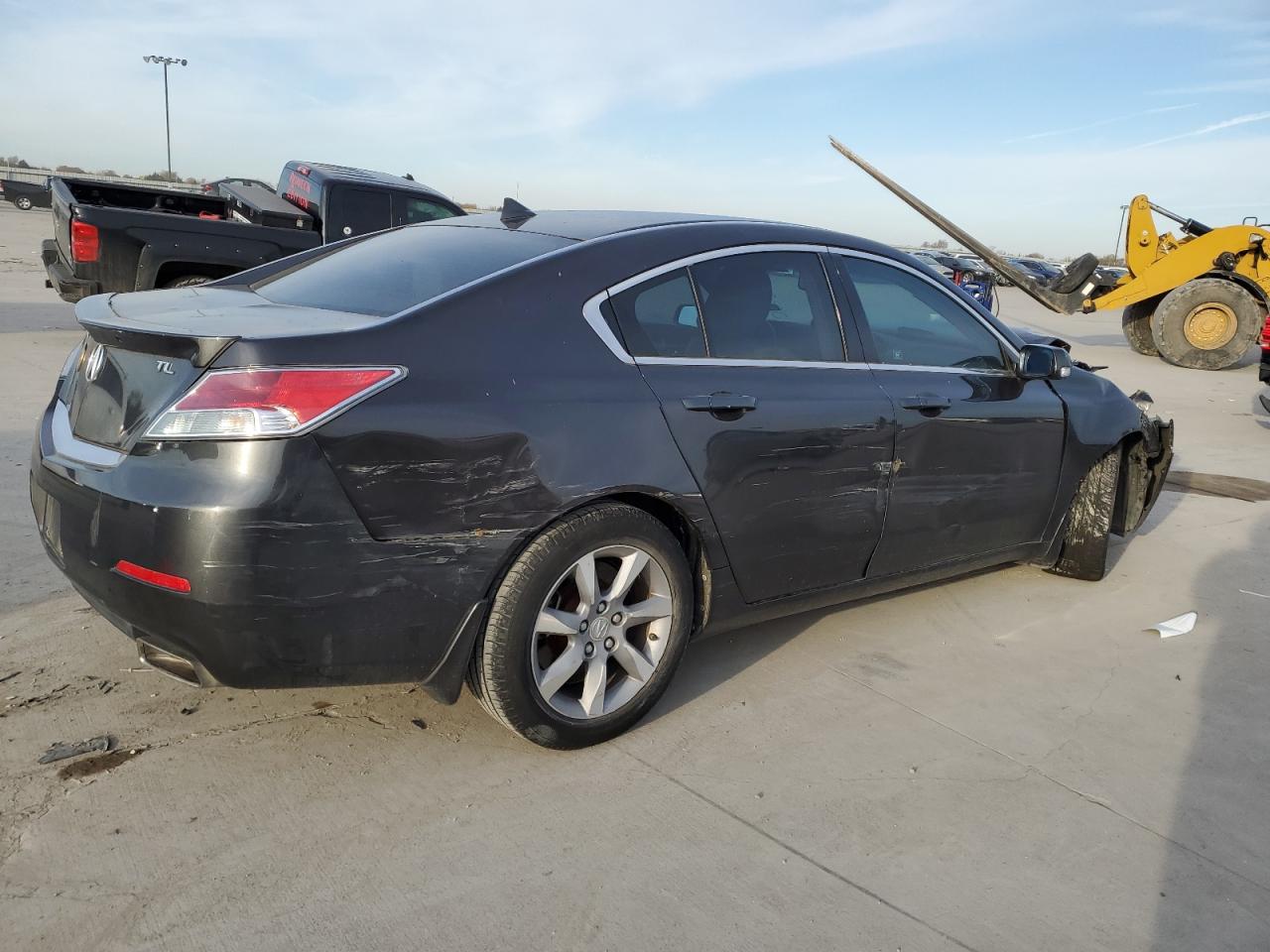 Изображение 3 2012 ACURA TL  2012 с VIN 19UUA8F59CA040335