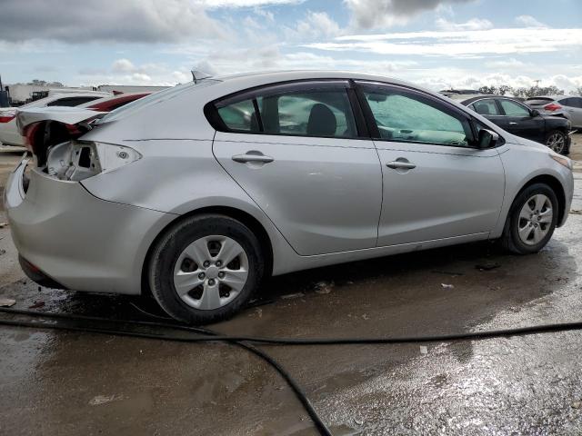 Image 3 of 2017 KIA FORTE LX 2017 with VIN 3KPFK4A79HE042256