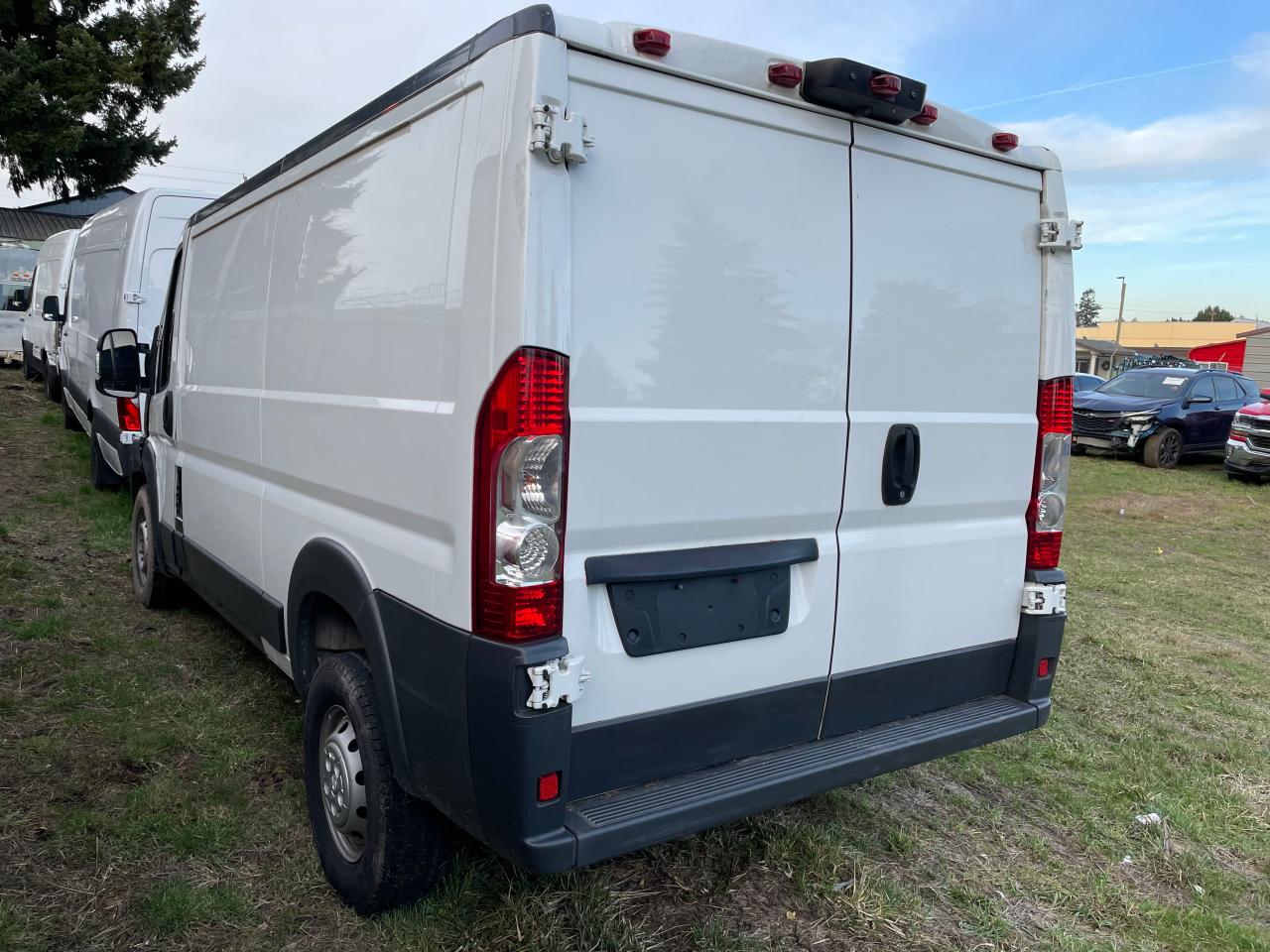 Image 3 of 2015 RAM PROMASTER 1500 1500 STANDARD 2015 with VIN 3C6TRVAD7FE513870