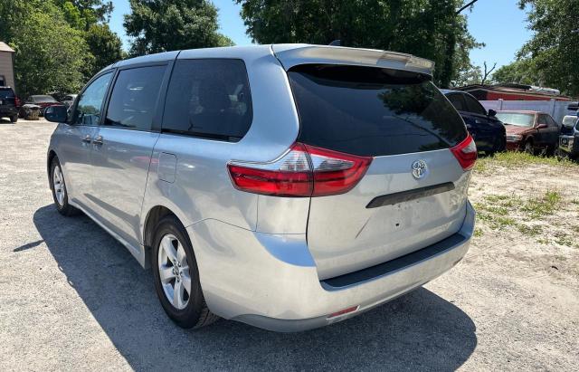 Obraz 3 z 2020 TOYOTA SIENNA L 2020 z VIN 5TDZZ3DC2LS032324