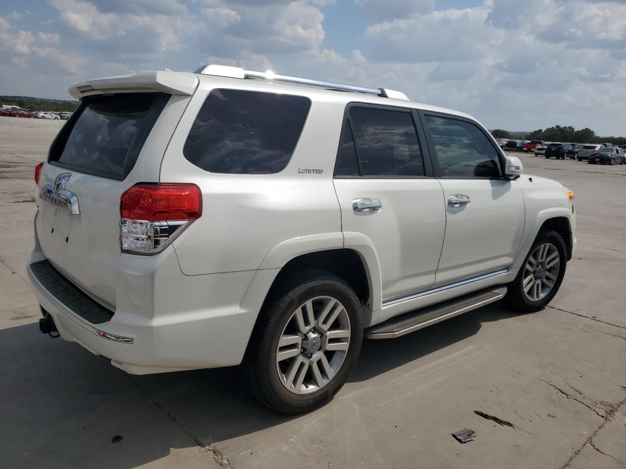 Obraz 3 z 2012 TOYOTA 4RUNNER SR5 2012 z VIN JTEBU5JR8C5104391