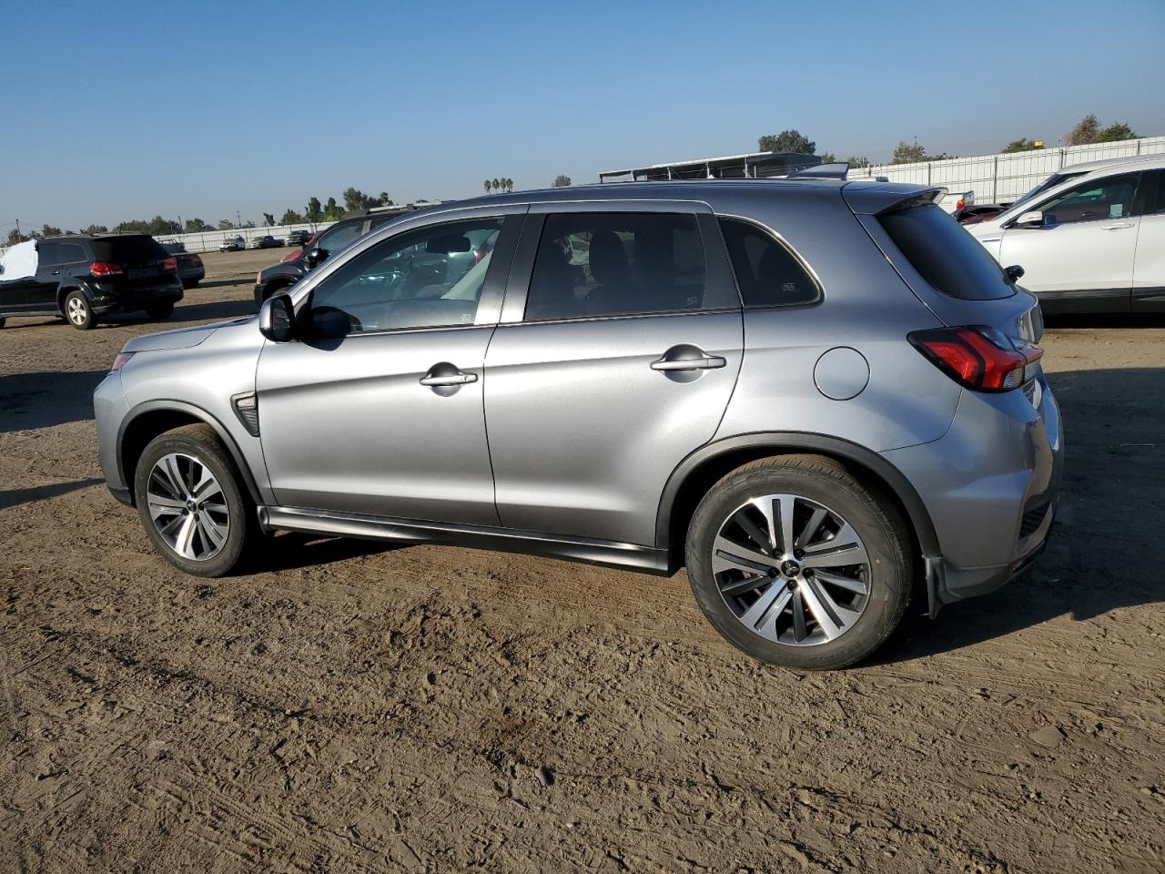 Image 2 of 2022 MITSUBISHI OUTLANDER SPORT ES 2022 with VIN JA4APUAU4NU007083