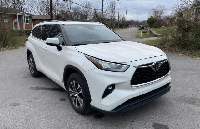 Image 1 of 2020 TOYOTA HIGHLANDER XLE 2020 with VIN 5TDHZRAH5LS512873