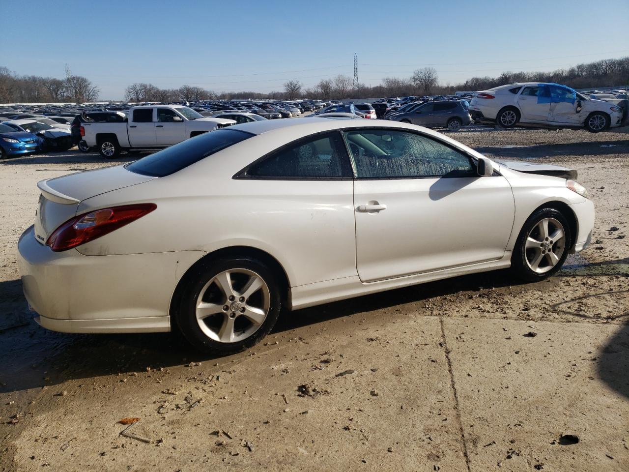 Image 3 of 2006 TOYOTA CAMRY SOLARA SE 2006 with VIN 4T1CA38PX6U077582