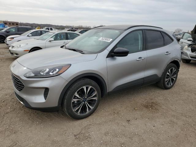 Изображение 1 2022 FORD ESCAPE SE 2022 с VIN 1FMCU9BZ4NUB06996