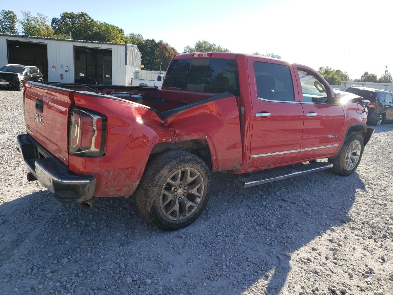 Obraz 3 z 2018 GMC SIERRA K1500 SLT 2018 z VIN 3GTU2NEC2JG558442
