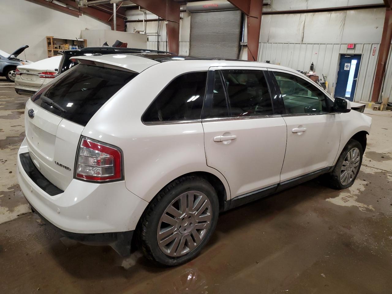 Image 3 of 2010 FORD EDGE LIMITED 2010 with VIN 2FMDK3KC1ABA78772