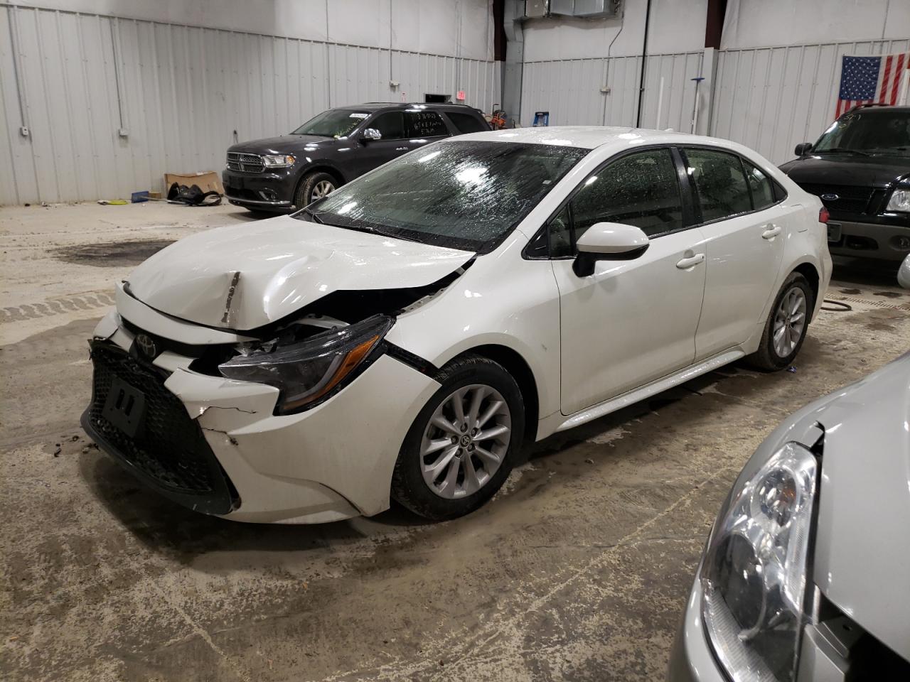 Obraz 1 z 2021 TOYOTA COROLLA LE 2021 z VIN JTDVPMAE0MJ131500