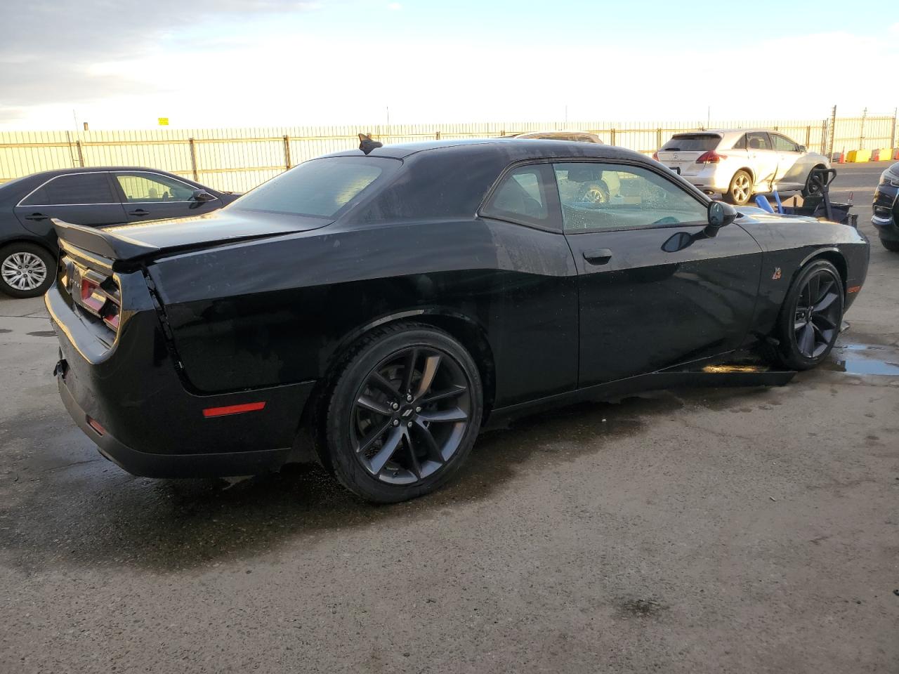 Obraz 3 z 2019 DODGE CHALLENGER R/T SCAT PACK 2019 z VIN 2C3CDZFJ7KH741271