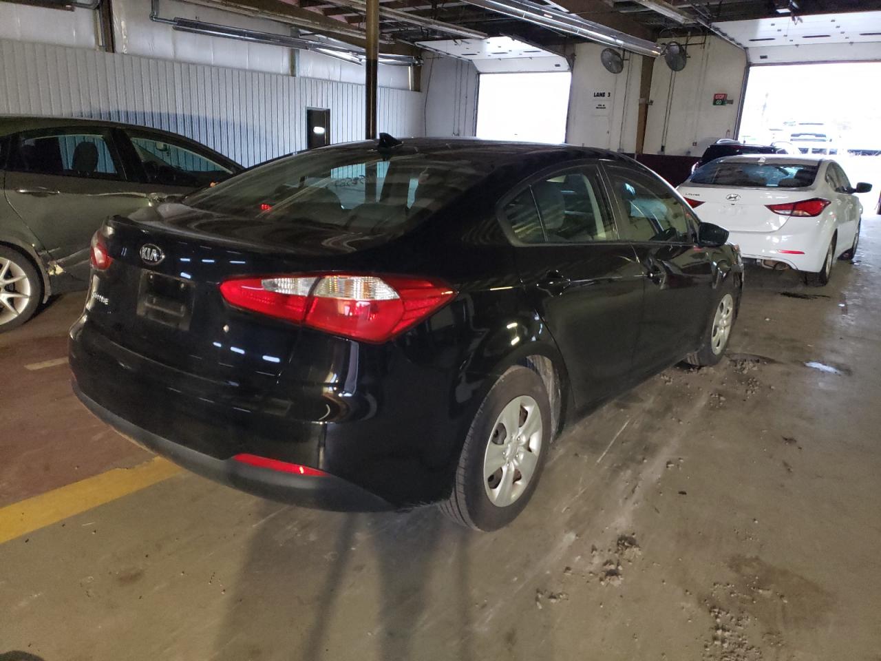 Obraz 3 z 2015 KIA FORTE LX 2015 z VIN KNAFK4A6XF5386143