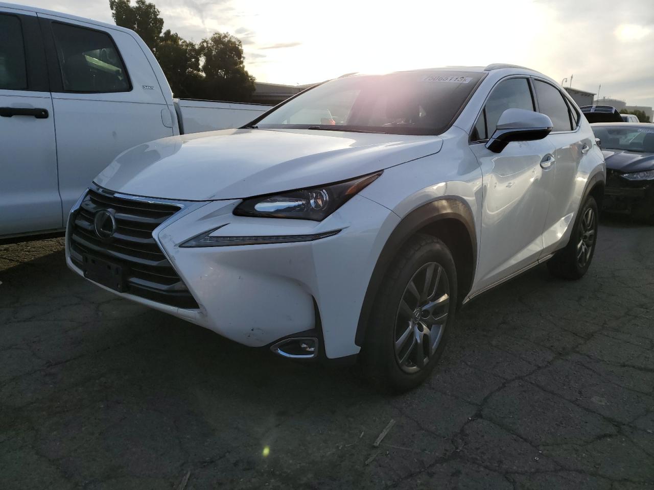 Изображение 2015 LEXUS NX 200T 2015
