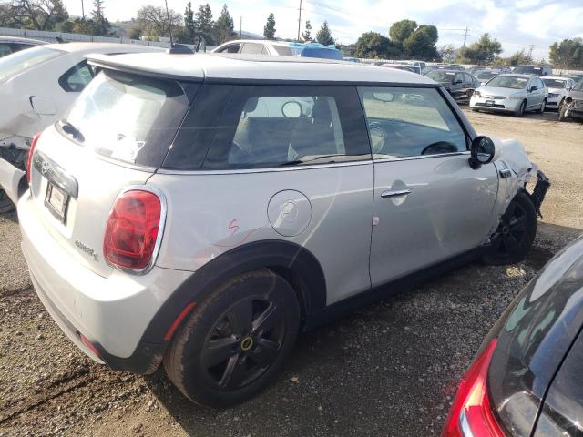 Изображение 3 2023 MINI COOPER SE 2023 с VIN WMW13DJ03P2S80915