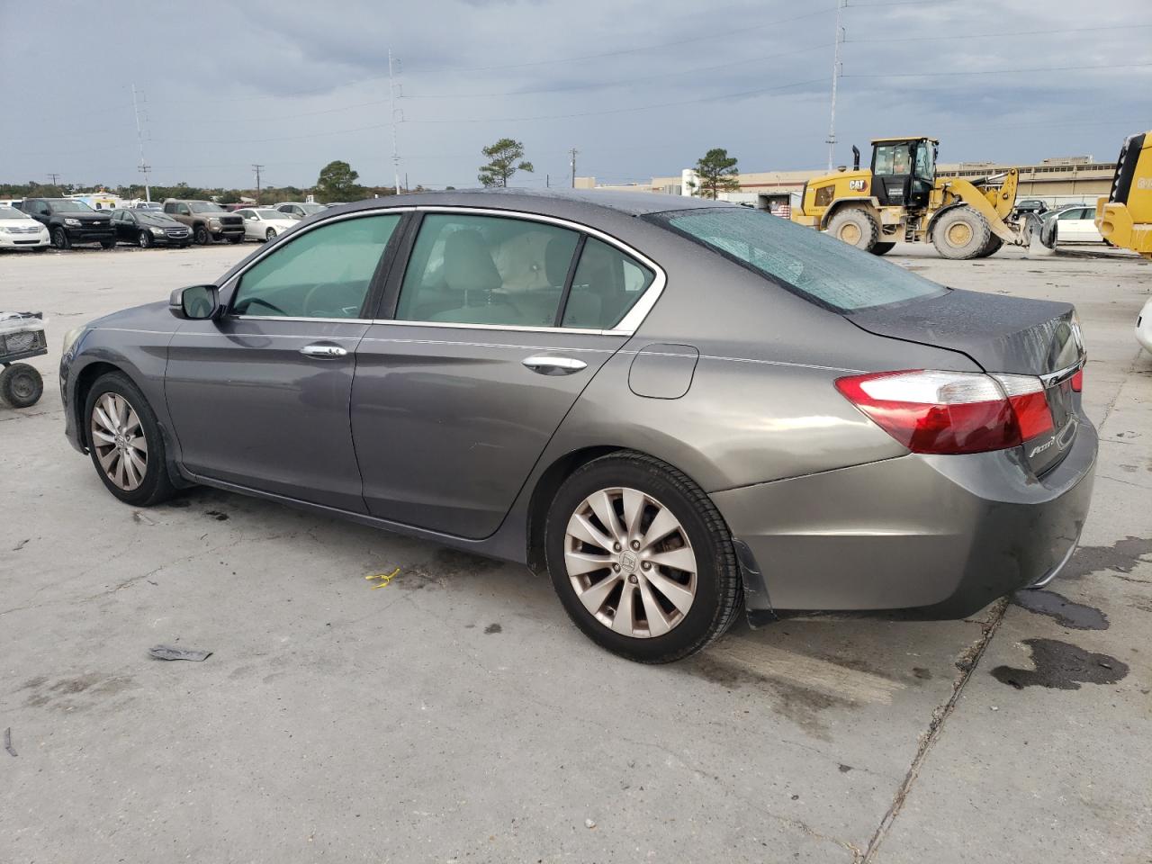 Изображение 2 2015 HONDA ACCORD EX 2015 с VIN 1HGCR2F7XFA240339