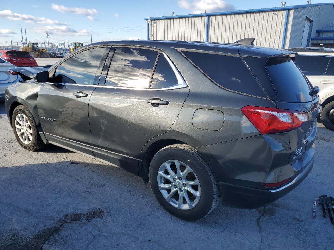 Image 2 of 2018 CHEVROLET EQUINOX LT 2018 with VIN 2GNAXJEV7J6289503