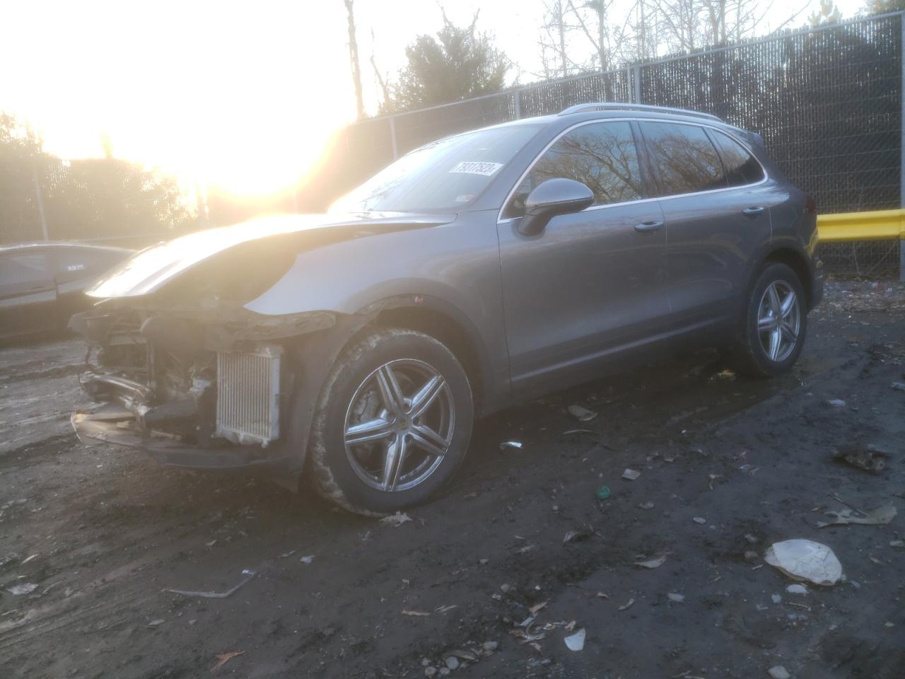 Obraz 1 z 2015 PORSCHE CAYENNE S 2015 z VIN WP1AB2A25FLA59089