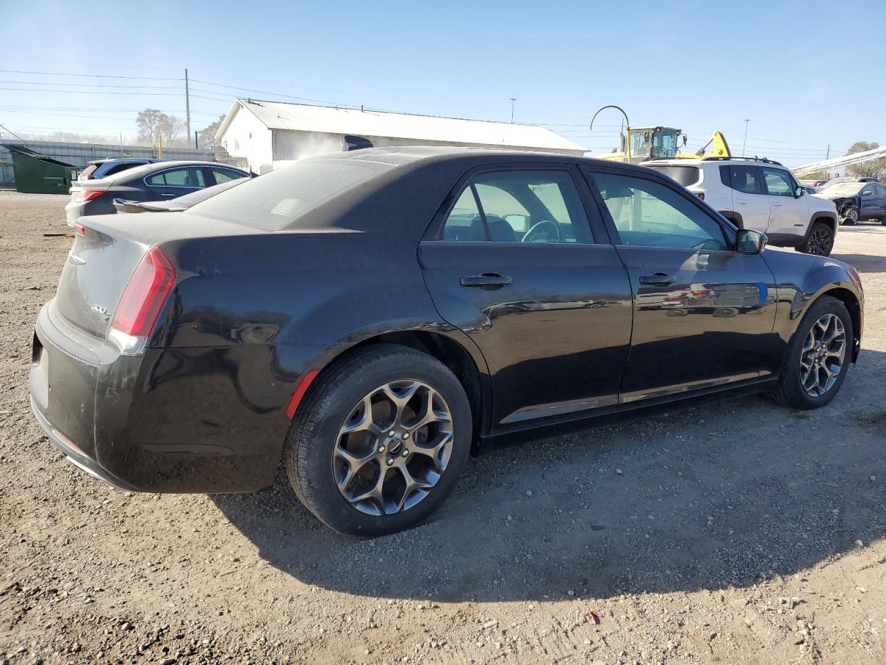 Изображение 3 Chrysler 300 S 2017 с VIN 2C3CCAGG0HH521938