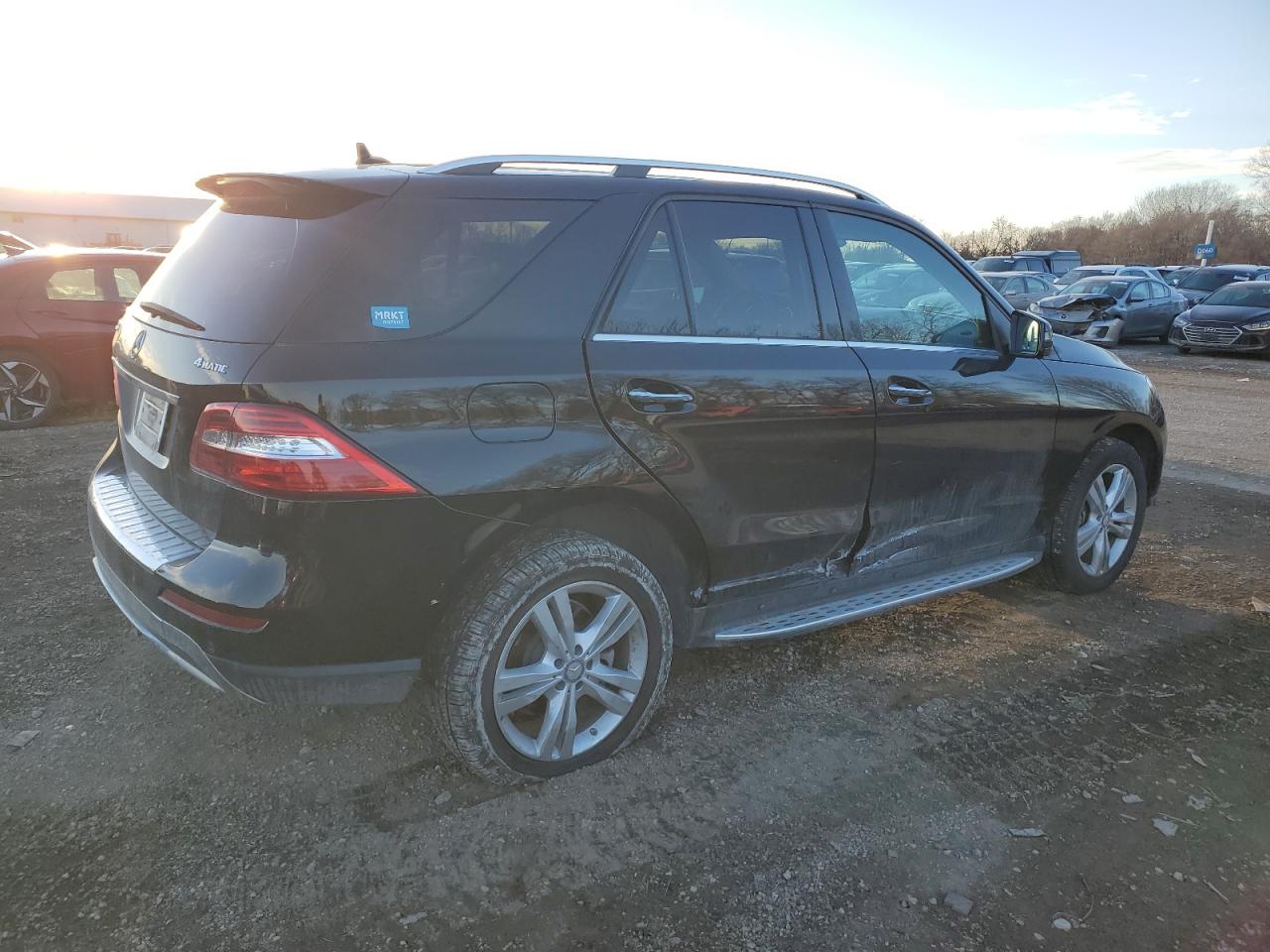 Image 3 of 2014 MERCEDES-BENZ ML 350 4MATIC 2014 with VIN 4JGDA5HB2EA318328