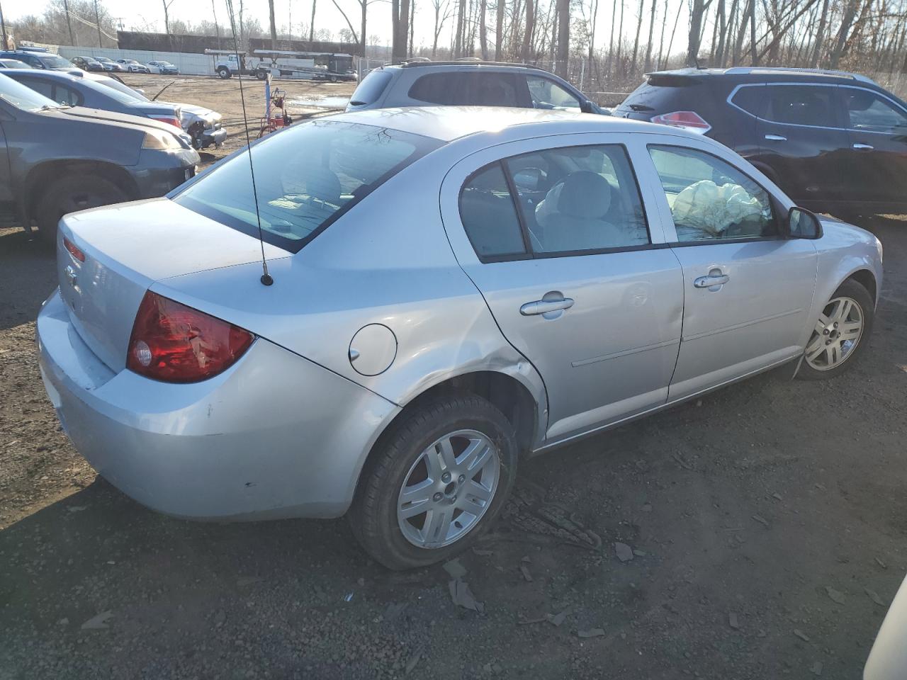 Image 3 of 2005 CHEVROLET COBALT LS 2005 with VIN 1G1AL52F257504731