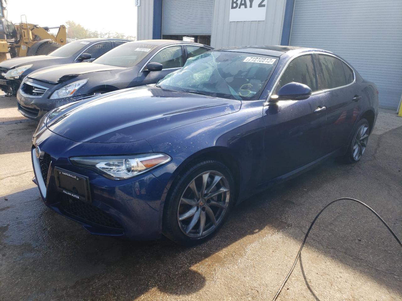 Obraz 1 z 2017 ALFA ROMEO GIULIA Q4 2017 z VIN ZARFAEDN6H7549429