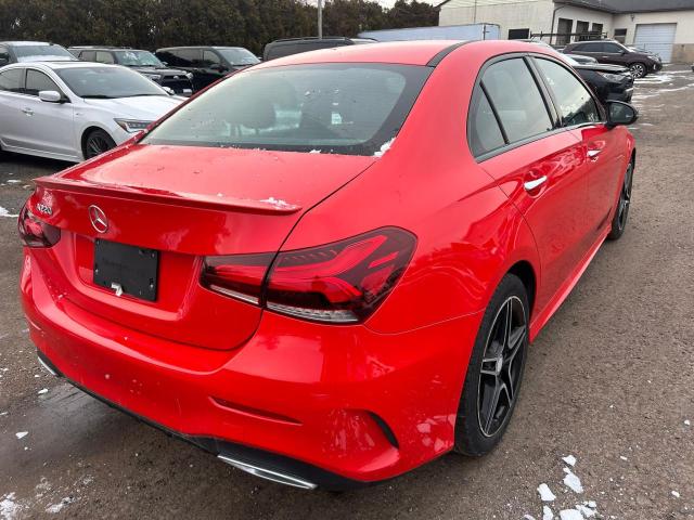Image 3 of 2019 MERCEDES-BENZ A 220 2019 with VIN WDD3G4EB6KW002786