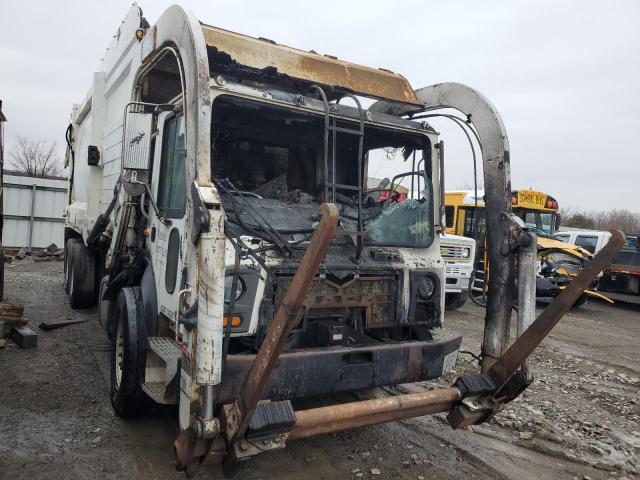Obraz 1 z 2014 MACK 600 MRU600 2014 z VIN 1M2AV04C1EM011272