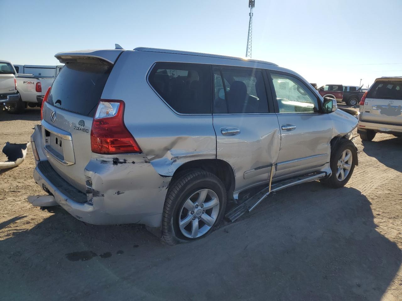 Image 3 of 2010 LEXUS GX 460 PREMIUM 2010 with VIN JTJJM7FX9A5014678