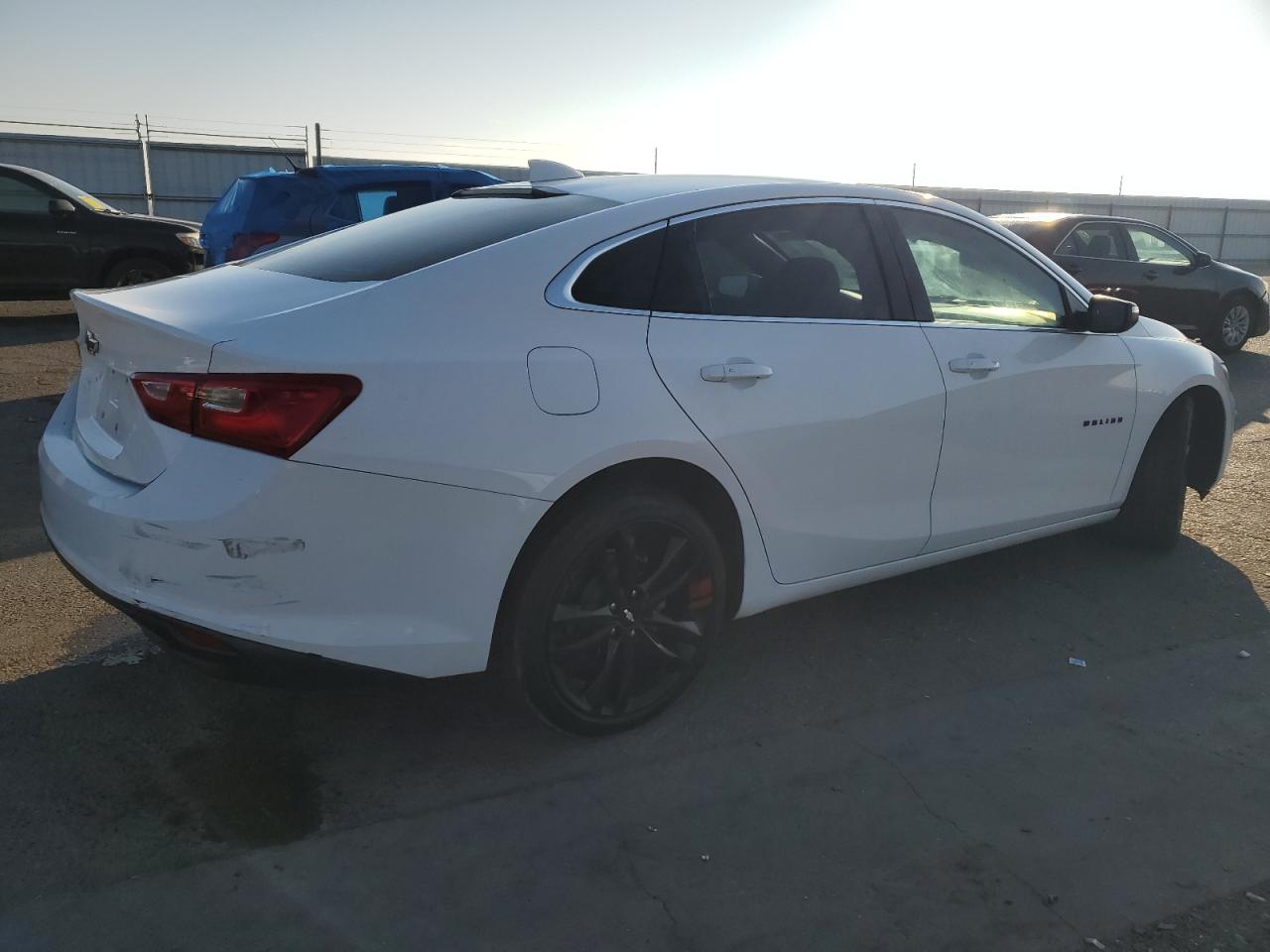 Obraz 3 z 2018 CHEVROLET MALIBU LT 2018 z VIN 1G1ZD5ST5JF265942