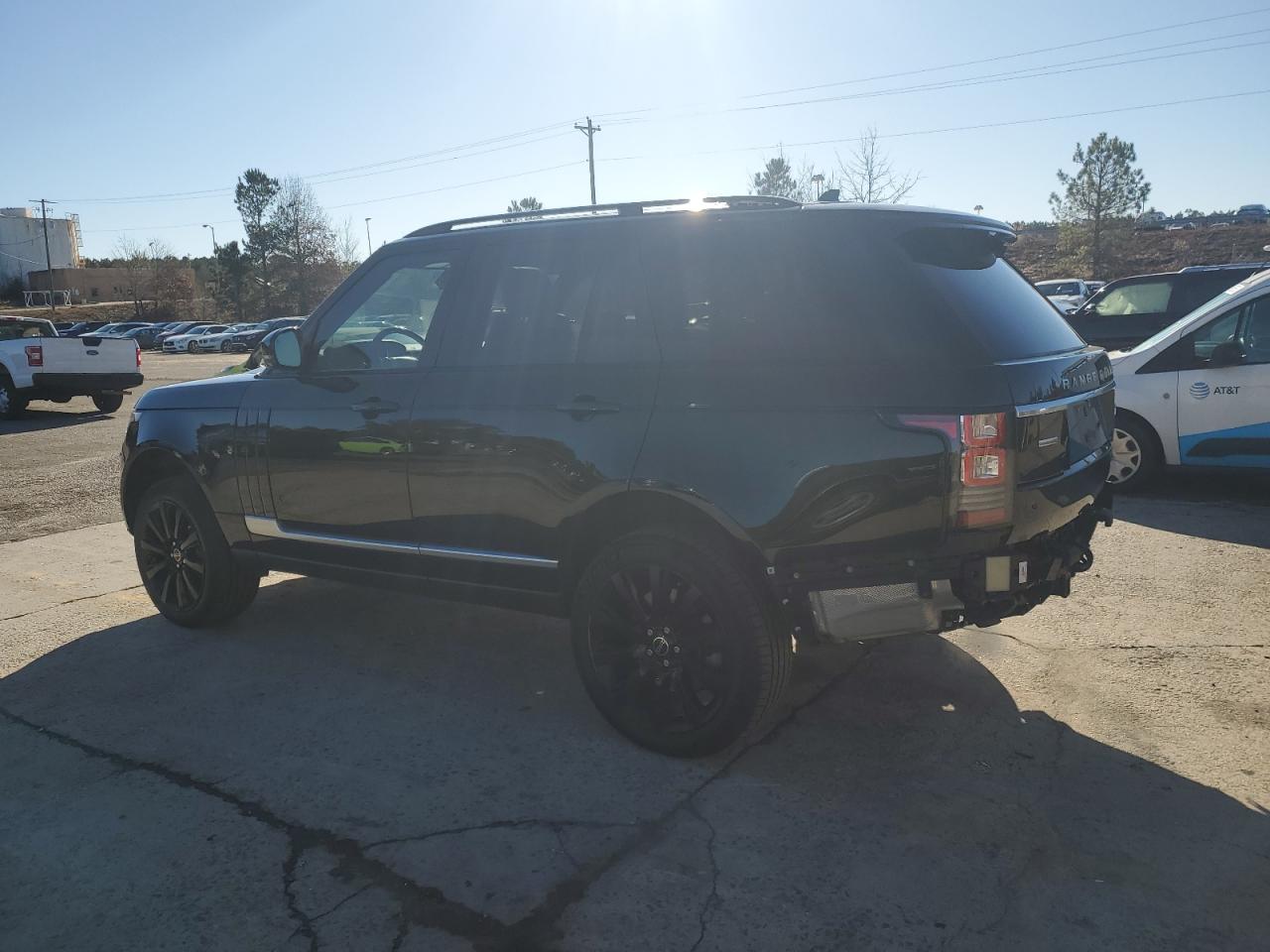 Image 2 of 2015 LAND ROVER RANGE ROVER SUPERCHARGED 2015 with VIN SALGS2TF3FA239106