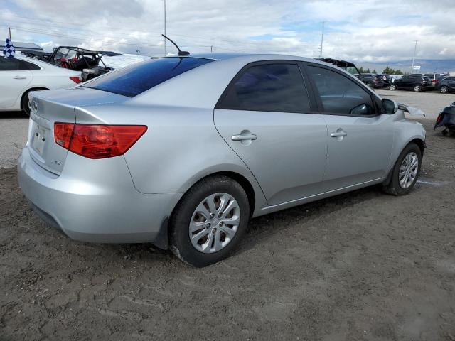 Изображение 3 2013 KIA FORTE EX 2013 с VIN KNAFU4A24D5700468