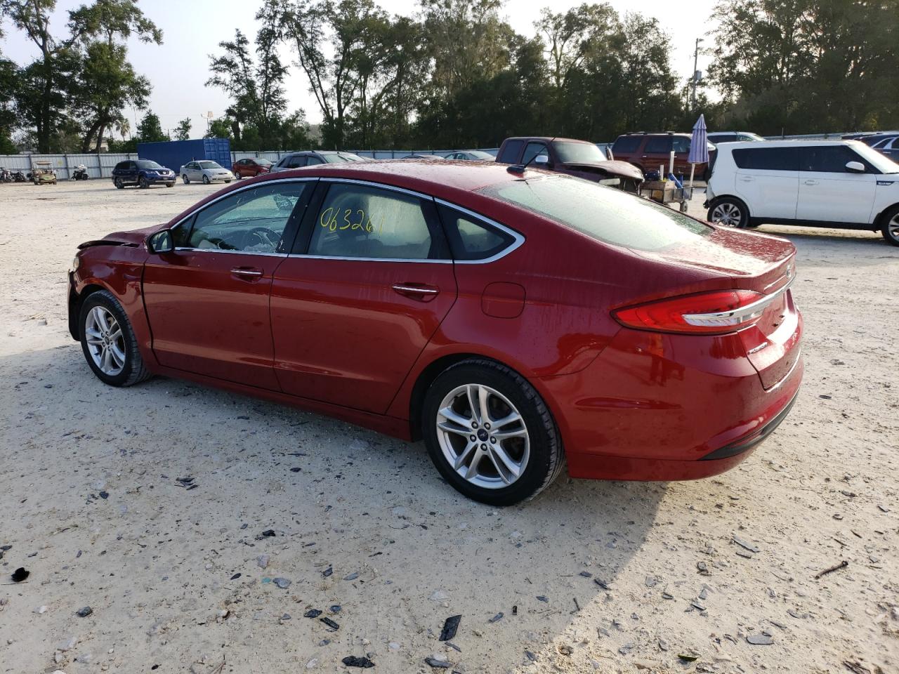 Image 2 of 2018 FORD FUSION SE 2018 with VIN 3FA6P0HD6JR213443