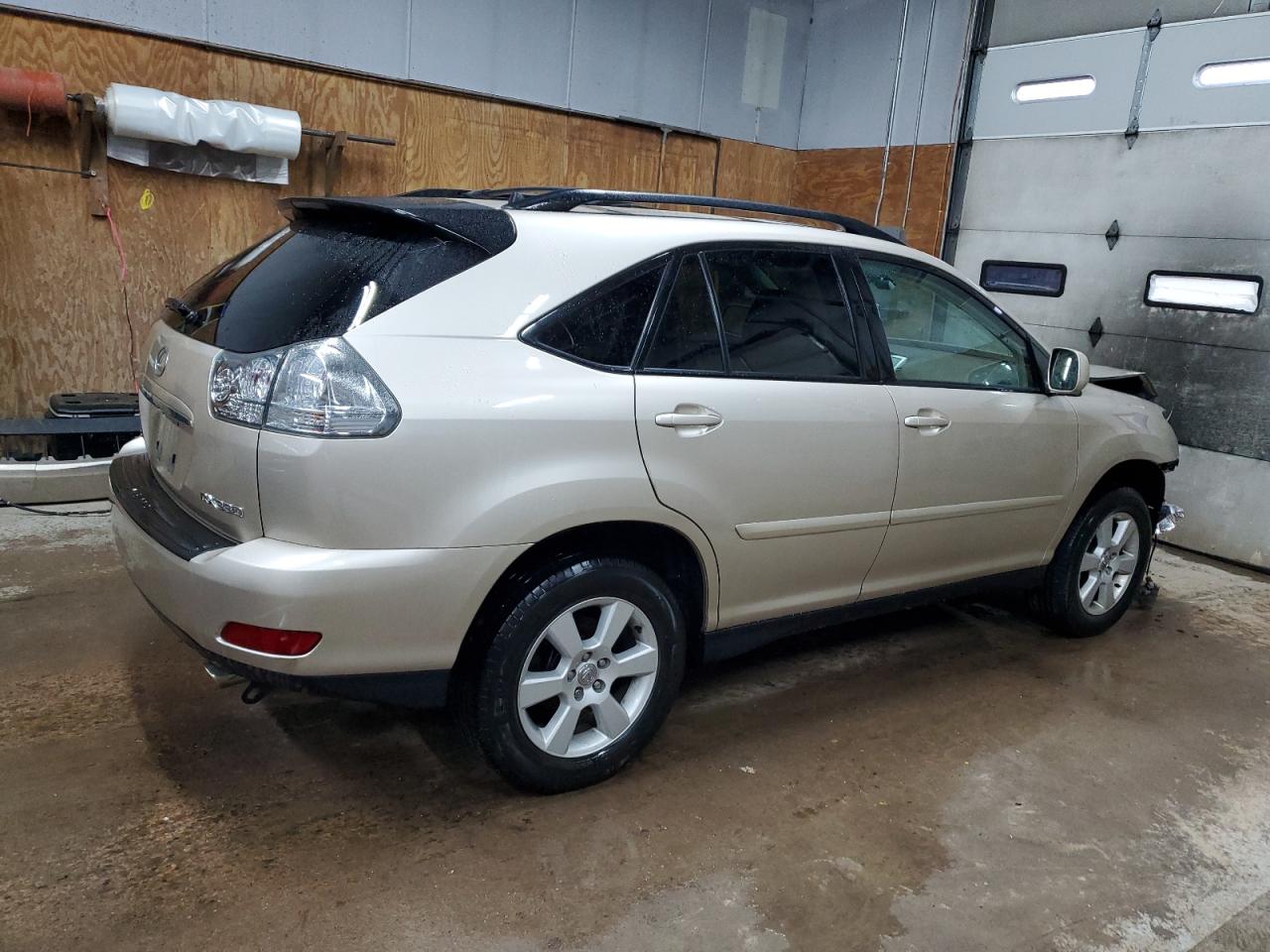 Изображение 3 2005 LEXUS RX 330 2005 с VIN 2T2HA31U85C067988