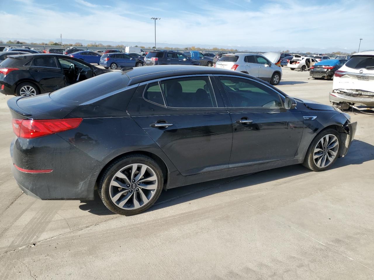 Изображение 3 2015 KIA OPTIMA SX 2015 с VIN 5XXGR4A6XFG424064