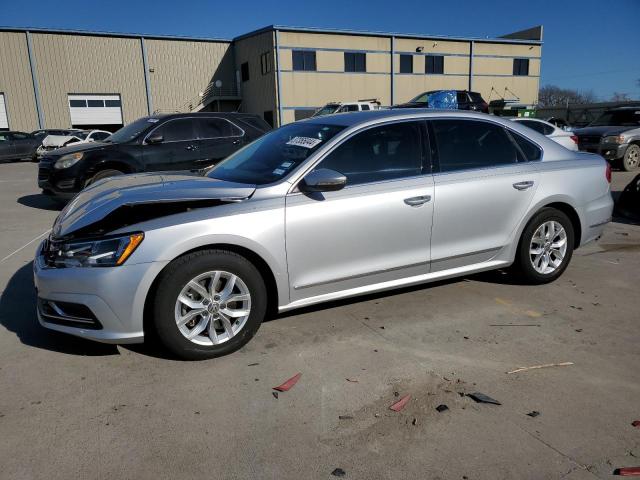 Изображение 2016 VOLKSWAGEN PASSAT S 2016