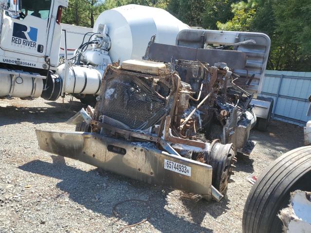 Image 2 of 1995 FREIGHTLINER CONVENTIONAL FLD120 1995 with VIN 1FUPCXZB2SP579904