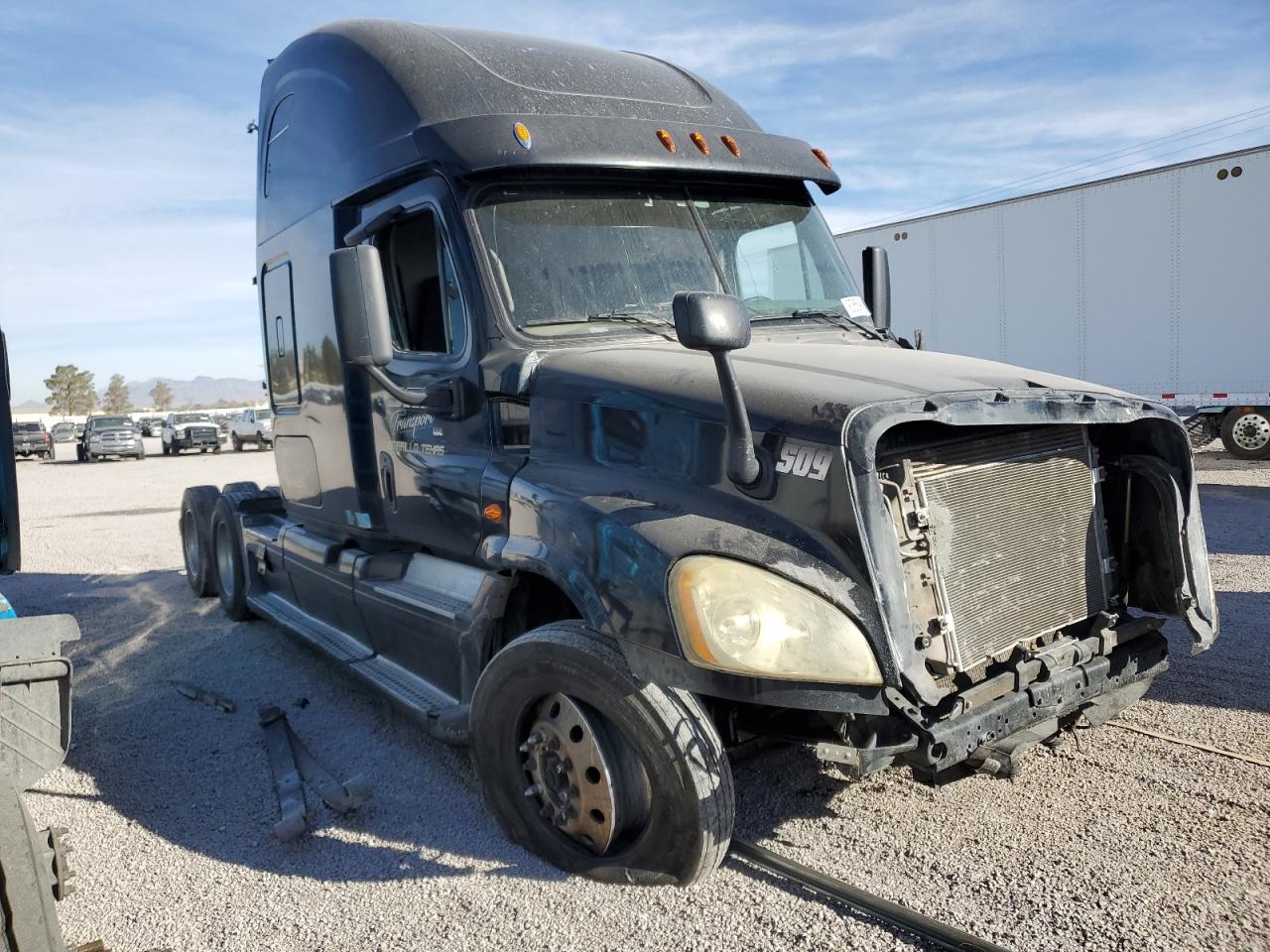 Obraz 1 z 2015 FREIGHTLINER CASCADIA 125  2015 z VIN 3AKJGLD63FSGE5048