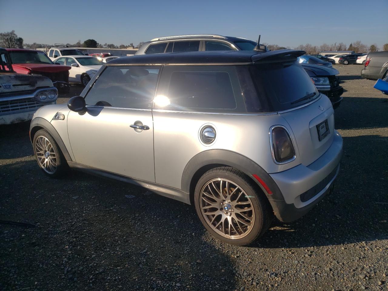 Obraz 2 z 2007 MINI COOPER S 2007 z VIN WMWMF73597TL85788