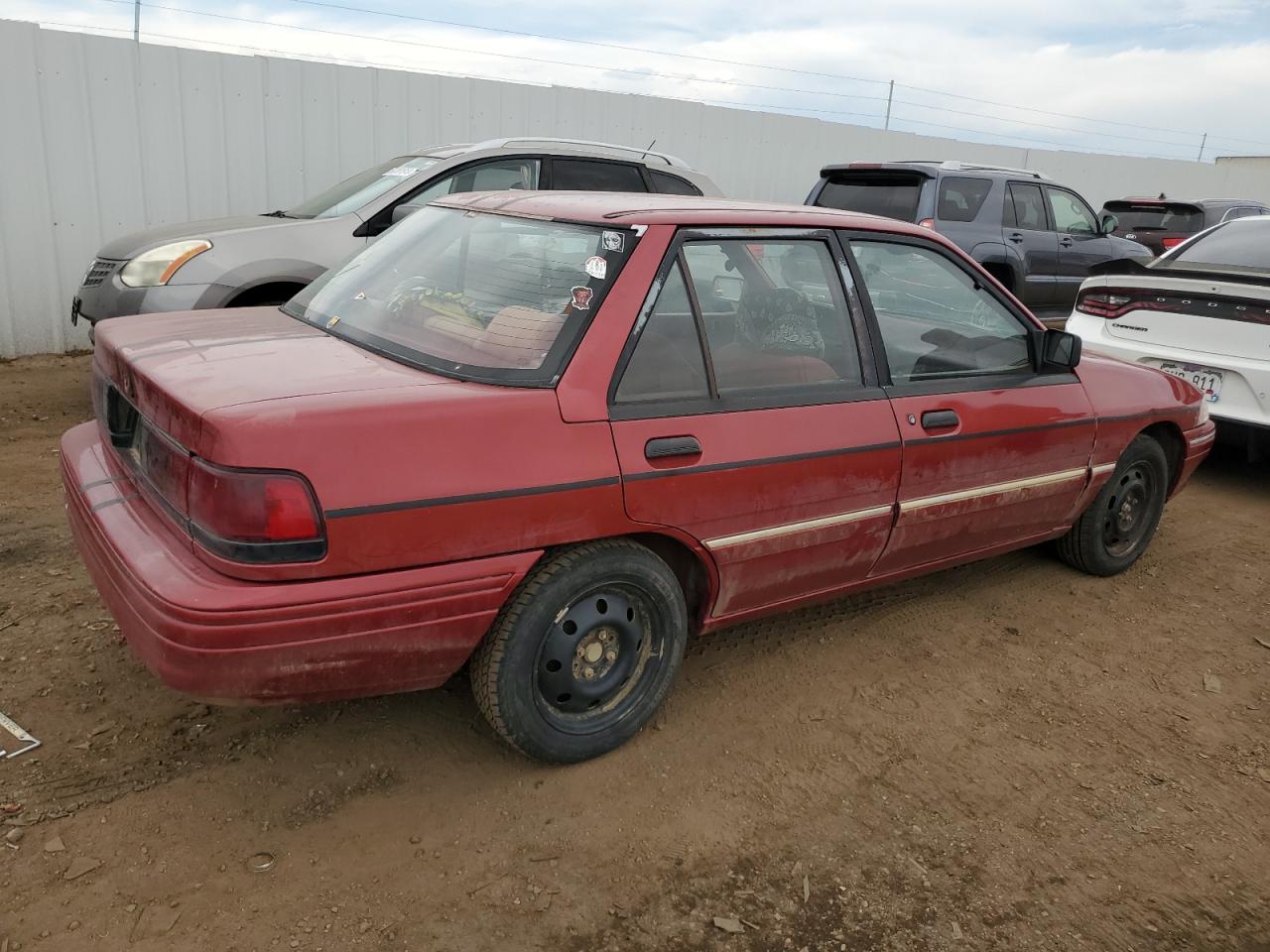 Image 3 of 1991 MERCURY TRACER  1991 with VIN 3MAPM10J6MR601100