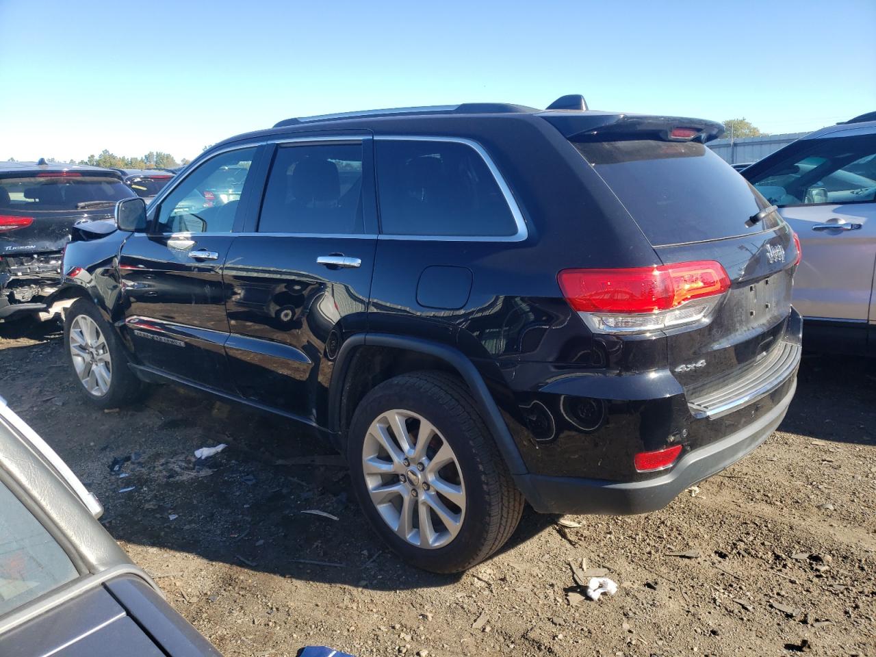 Image 2 of 2017 JEEP GRAND CHEROKEE LIMITED 2017 with VIN 1C4RJFBG9HC637304