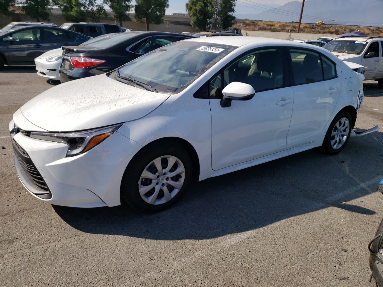 Image 1 of 2023 TOYOTA COROLLA LE 2023 with VIN JTDBCMFE8P3026512