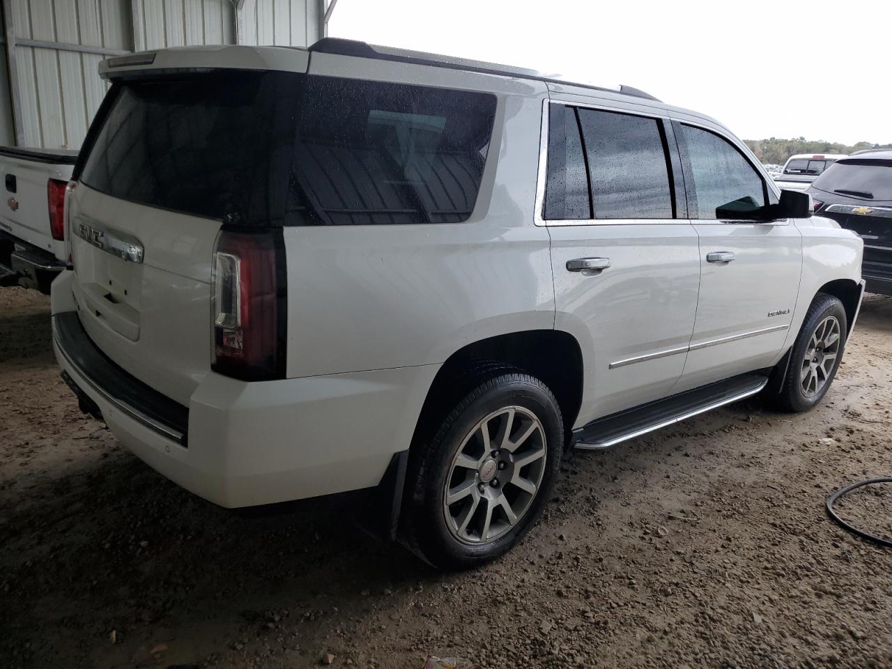 Image 3 of 2016 GMC YUKON DENALI 2016 with VIN 1GKS2CKJ9GR131979