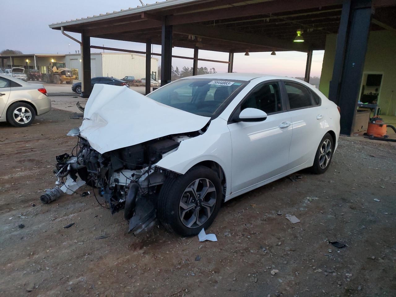 Image 1 of 2020 KIA FORTE FE 2020 with VIN 3KPF24AD6LE184837