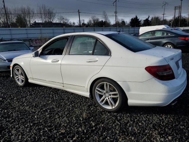 Image 2 of 2013 MERCEDES-BENZ C 250 2013 with VIN WDDGF4HB1DA871702