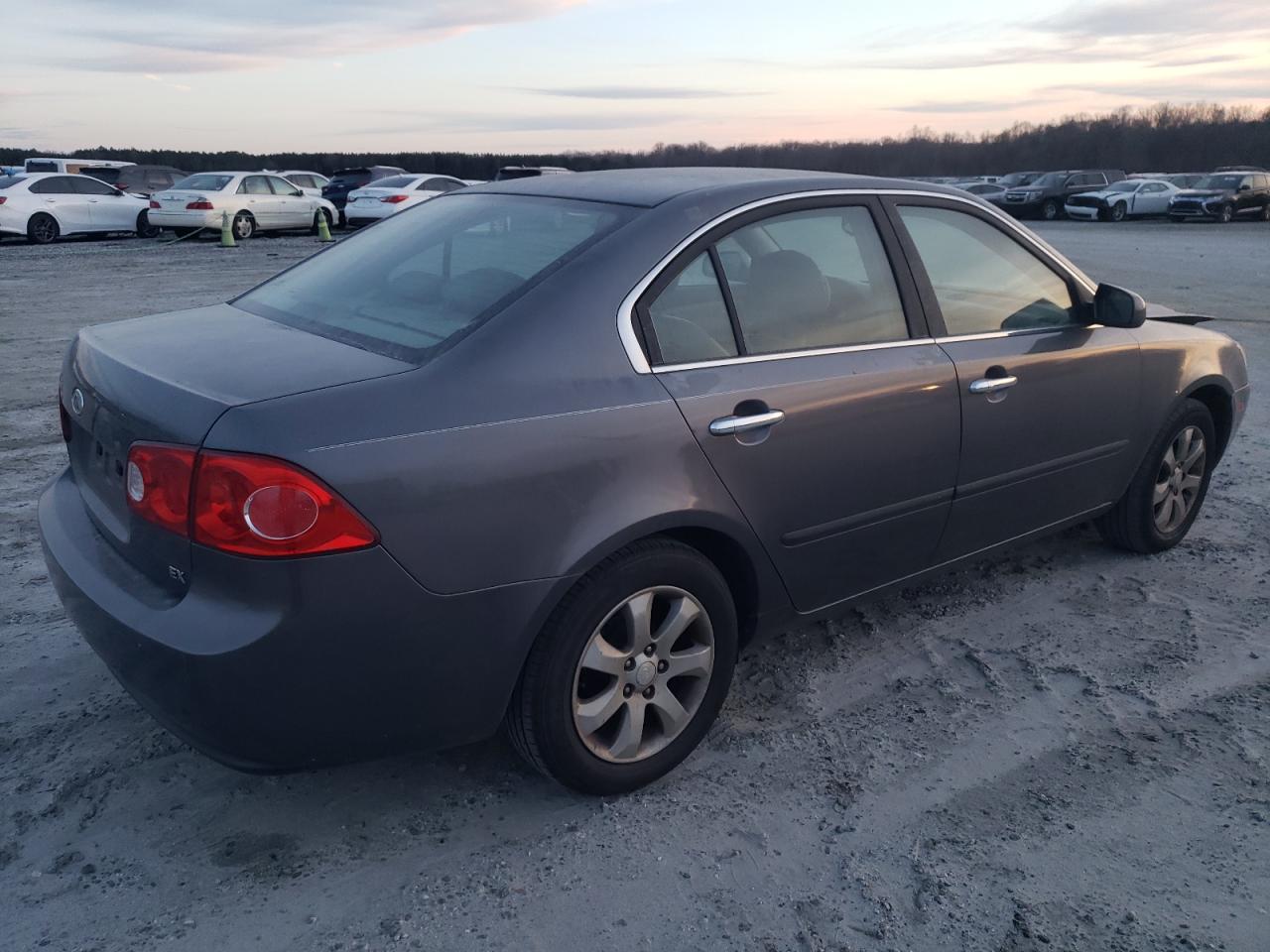 Image 3 of 2008 KIA OPTIMA LX 2008 with VIN KNAGE123885210144