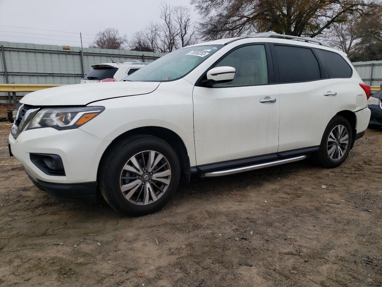 Image 1 of 2020 NISSAN PATHFINDER SV 2020 with VIN 5N1DR2BM7LC620006