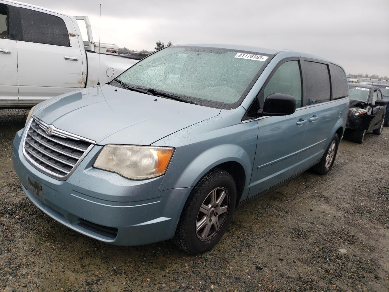 Obraz 2010 CHRYSLER TOWN & COUNTRY LX 2010