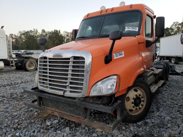 Image 2 of 2009 FREIGHTLINER CASCADIA 125  2009 with VIN 1FUJGECK49LAG4068