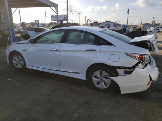 Image 2 of 2015 HYUNDAI SONATA HYBRID 2015 with VIN KMHEC4A41FA135136