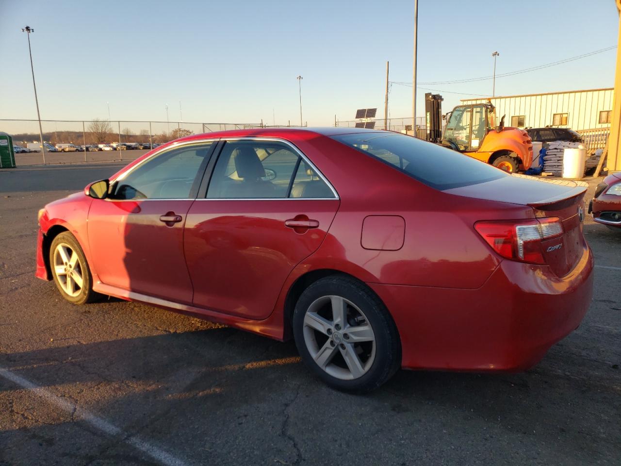 Image 2 of 2014 TOYOTA CAMRY L 2014 with VIN 4T1BF1FK1EU800405